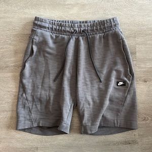 Grey Nike Sweatshorts. Mens Small